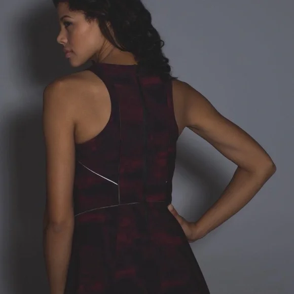 Lululemon & go ‘Til Dawn Dress - Picture 3 of 10